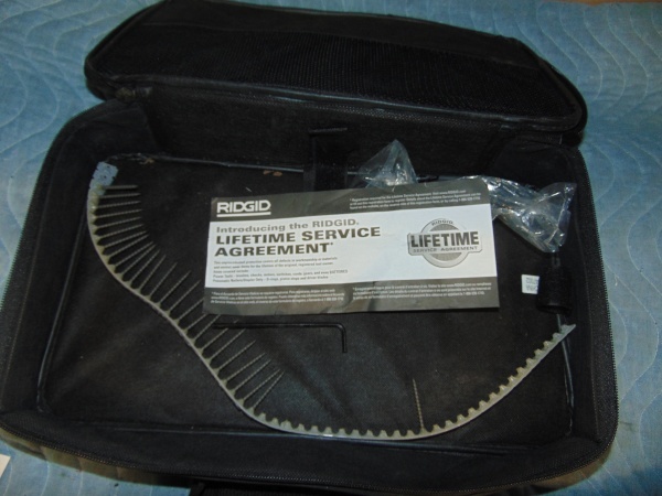 lot 109 image: Ridgid Screw Gun With Case