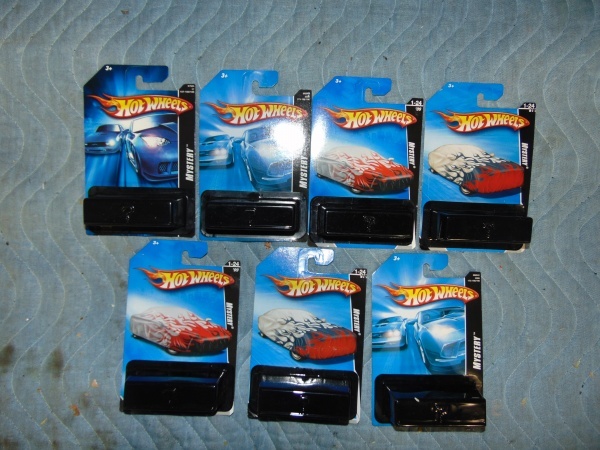 lot 55 image: (7) 2006-2009 Hot Wheels Mystery Cars