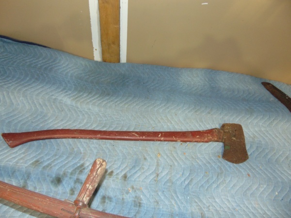 lot 32 image: (1) Scythe and (1) Ax