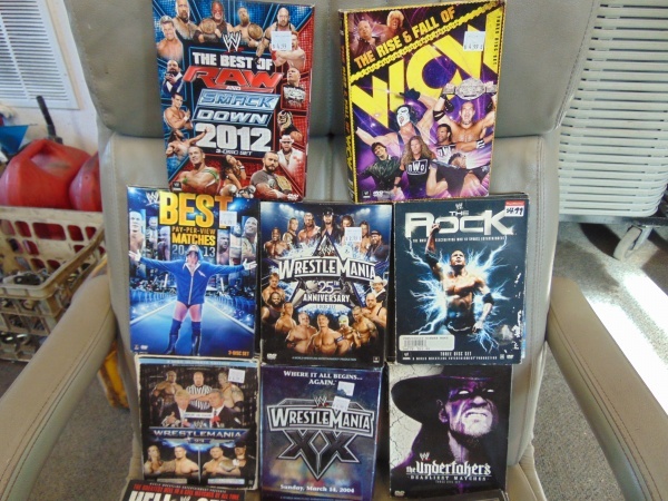 lot 165 image: (14) Wrestling DVDs