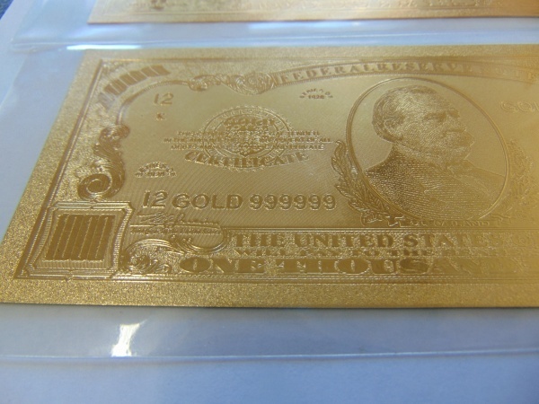 lot 173 image: Collector Items