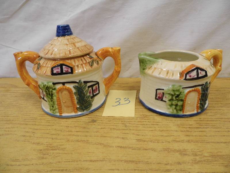 lot 33 image: Occupied Japan Cream  Sugar