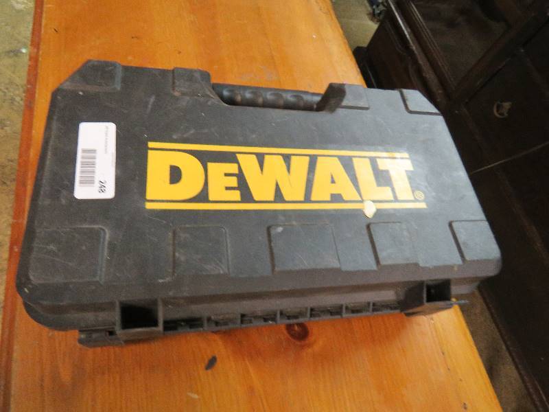 Dewalt case