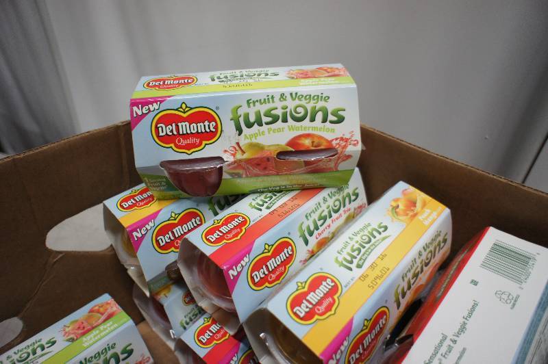 Lot of 20 Packages of Assorted Fruit Cups - All Items Expired In 2016 -