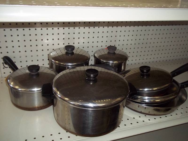 Revere Ware Cookware Set