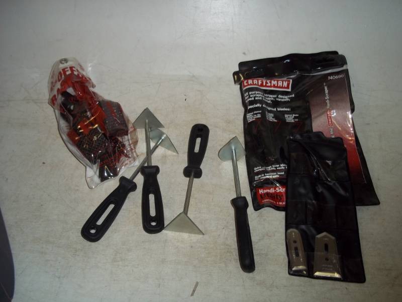 Scraper and rasp Set
