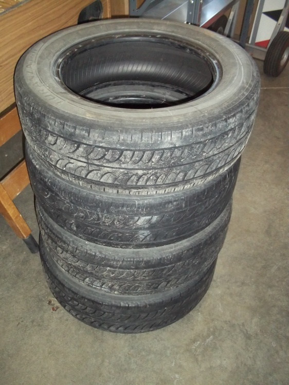 Bridgestone Turanza LSH 185 x 65R - 15 Set of 4