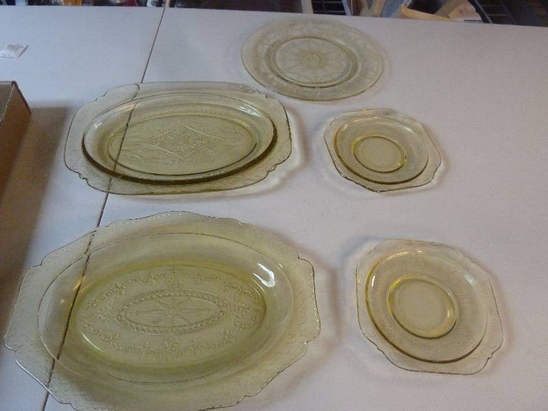 Depression Glass Lot
