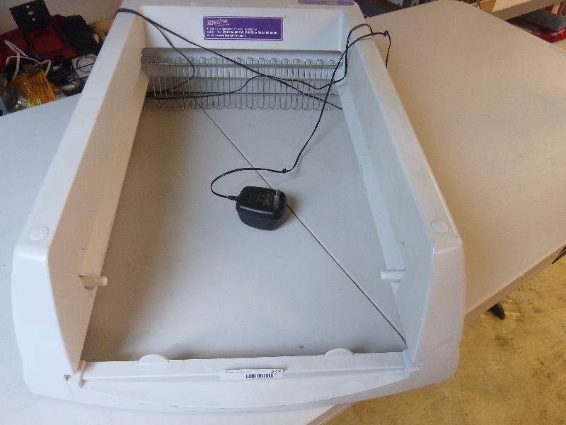 Automatic Kitty Litter Box Cleaner
