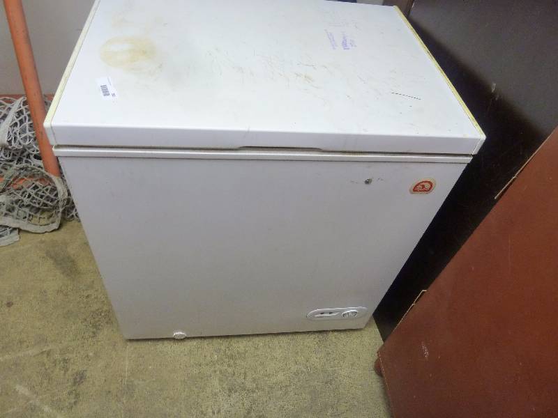 Igloo Chest Freezer