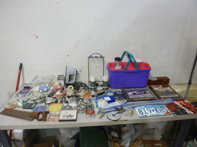 lot 39 image: Miscellaneous Items
