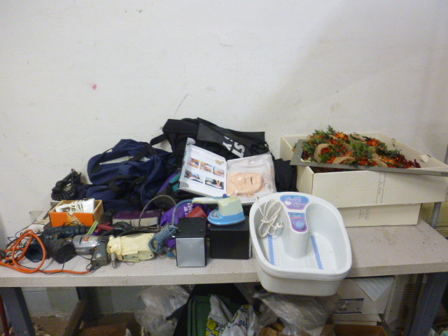 lot 45 image: Miscellaneous Items