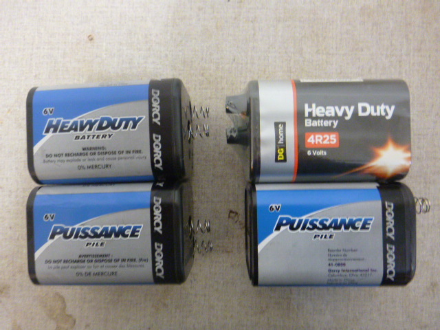 lot 74 image: 4 Heavy Duty Batteries