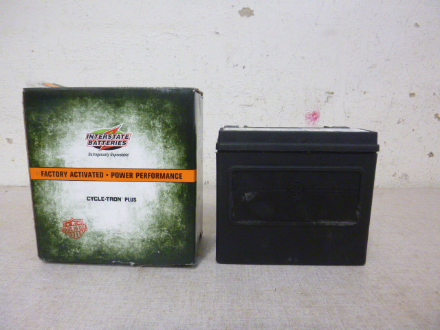 lot 86 image: New Interstate Battery