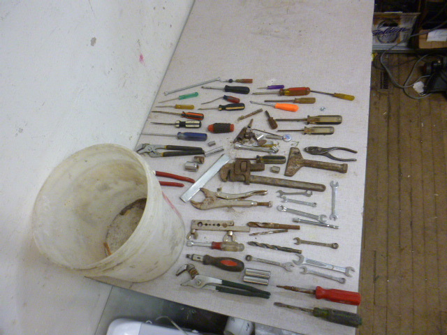 lot 114 image: Miscellaneous Tools