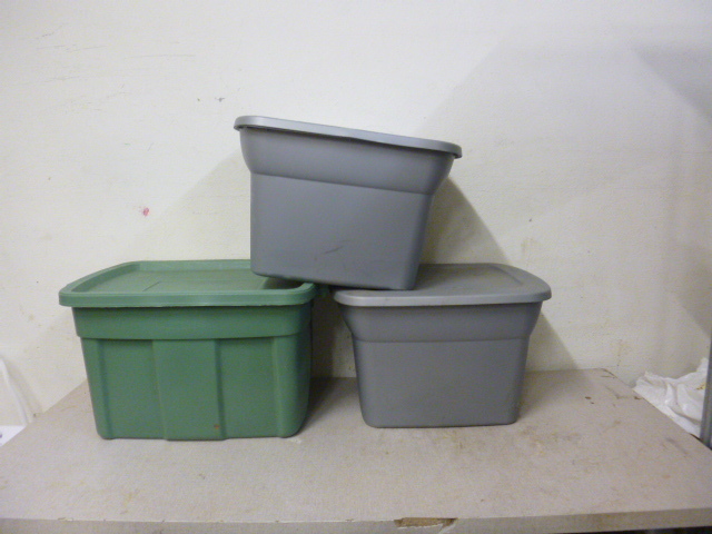 lot 130 image: 3 Totes with Lids