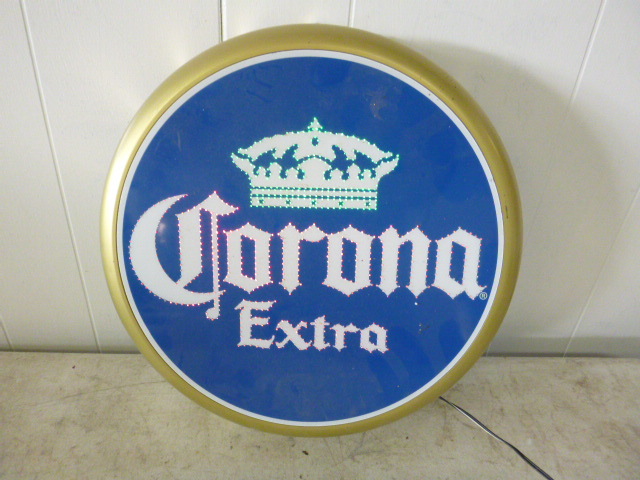 lot 172 image: Corona Extra Light