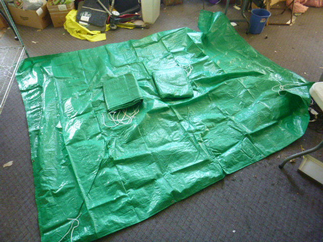 lot 191 image: 3 Tarps