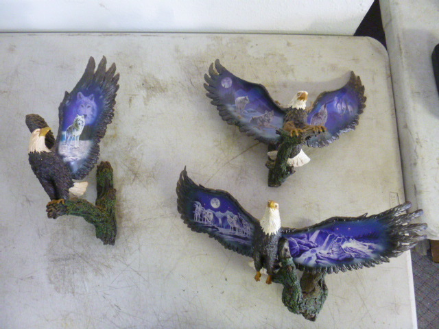 lot 209 image: 3 Wall Hanging Eagle Figurines