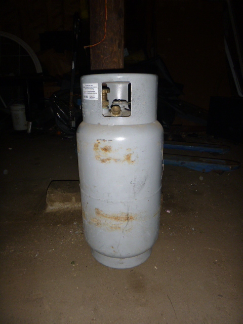 lot 244 image: Forklift Propane Tank