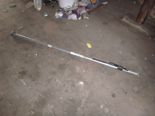 lot 248 image: Load Bar