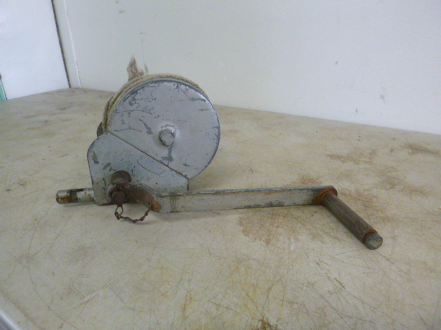 lot 299 image: Boat Winch