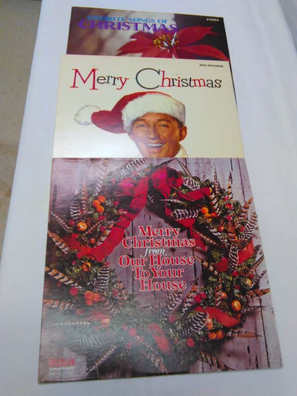lot 40 image: Vintage Christmas Albums (3) Bing Crosby, Halo Records Music City Singers, Merry Christmas Compilation