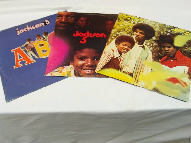 lot 52 image: Michael Jackson and the Jackson Five (3) ABC, 3rd Album and Maybe Tomorrow