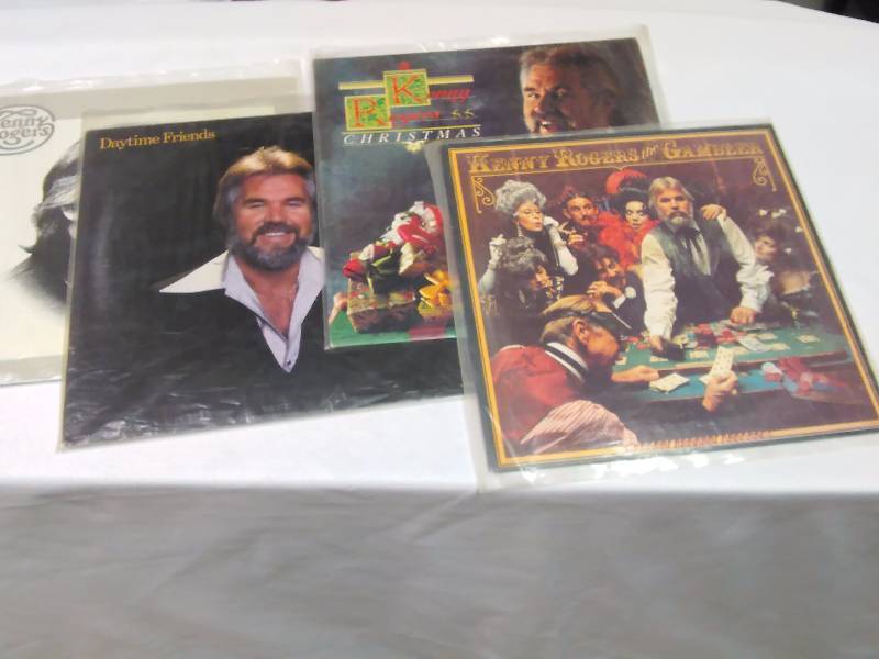lot 75 image: Kenny Rogers (4) Self- Titled, The Gambler, Kenny Rogers Christmas, Daytime Friends