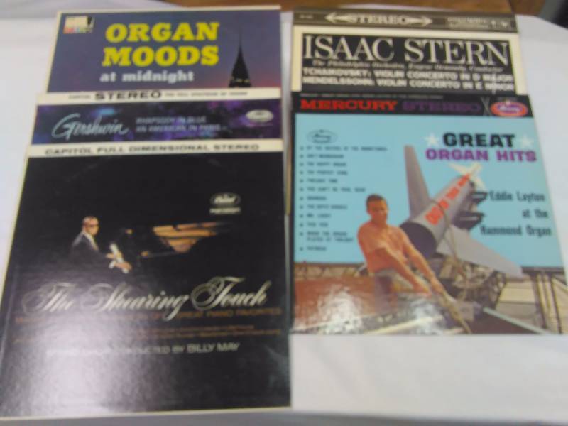 lot 116 image: Piano Organ Music (5)