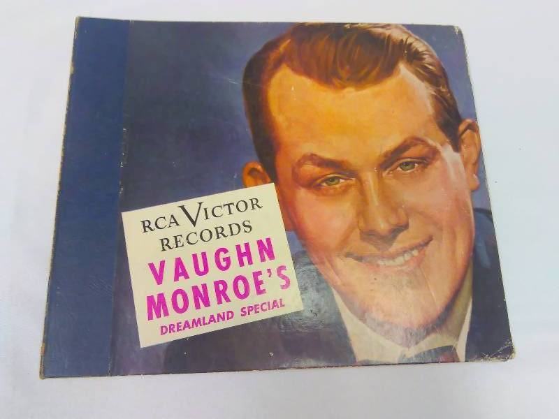 lot 118 image: 3  10 Inch Albums Vaughn Monroes Dreamland Special