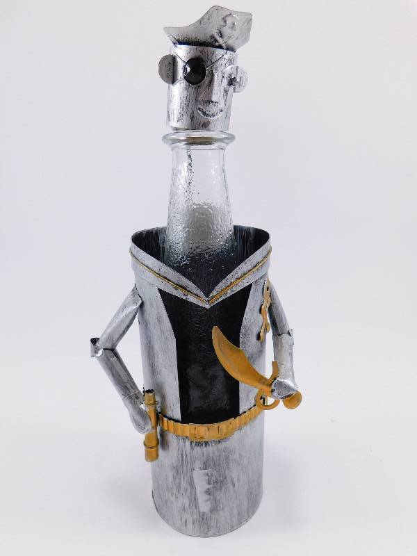 lot 12 image: Wine Bottle Holder