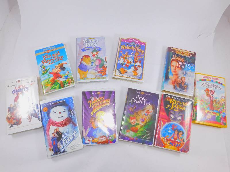lot 36 image: Lot of VHS Movies