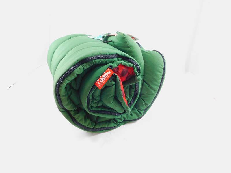 lot 39 image: Coleman Insul 200 Sleeping Bag
