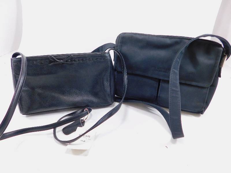 lot 51 image: 2 Purses