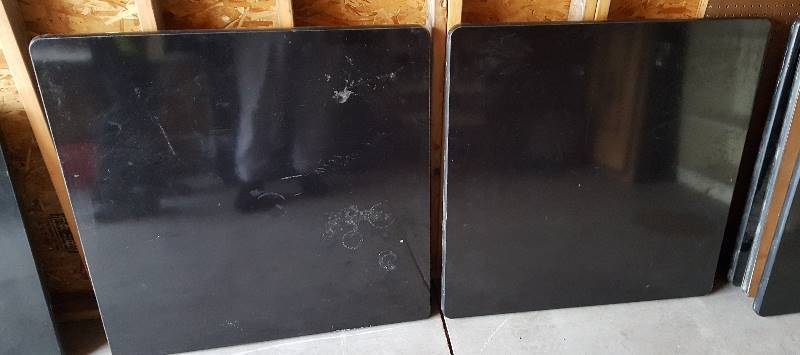 Lot of 10 heavy duty restaurant tables