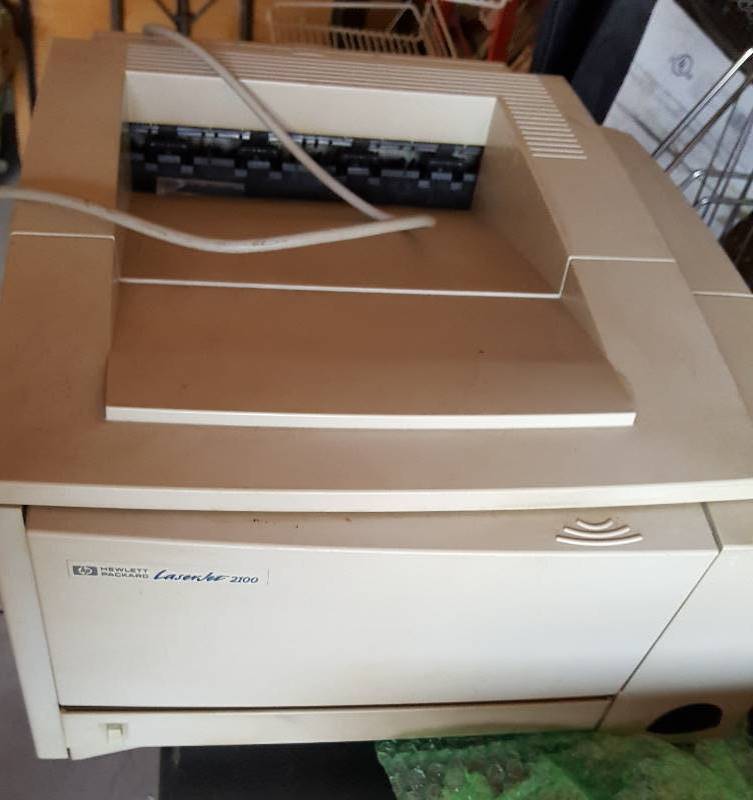 Hewlett Packard Laser Jet 2100