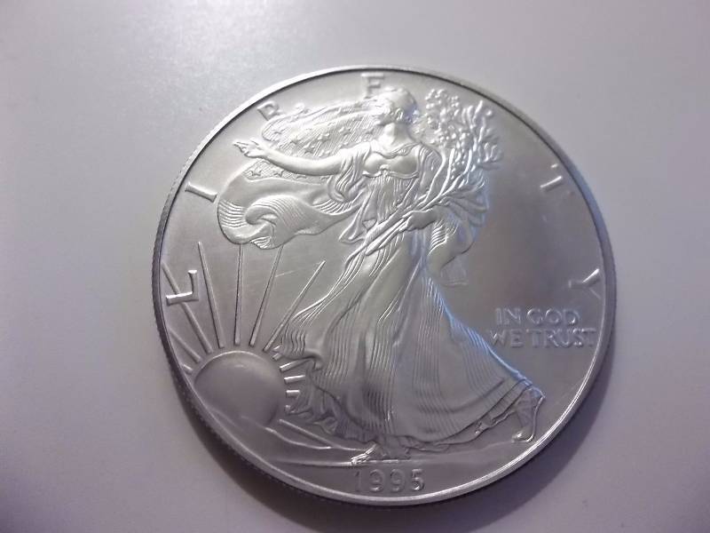1995 US Silver Eagle 99.9 Fine Silver 1 Oz.