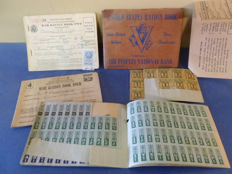 lot 62 image: Vintage War Ration