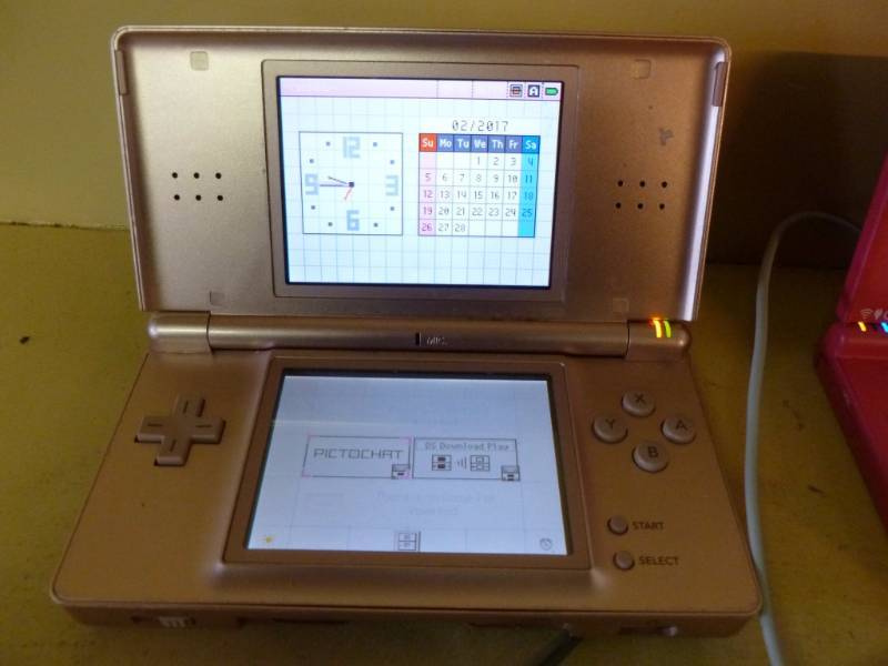 lot 104 image: Nintendo DS Games