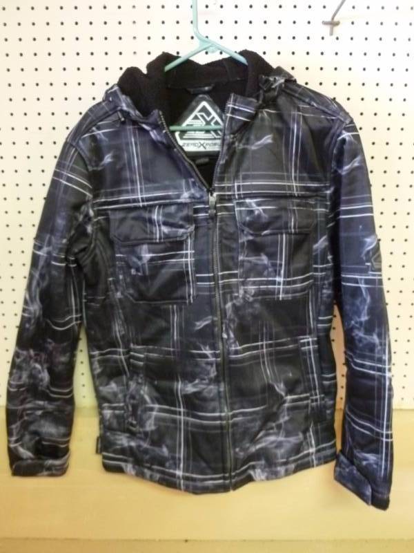 lot 121 image: Snow Board Jacket