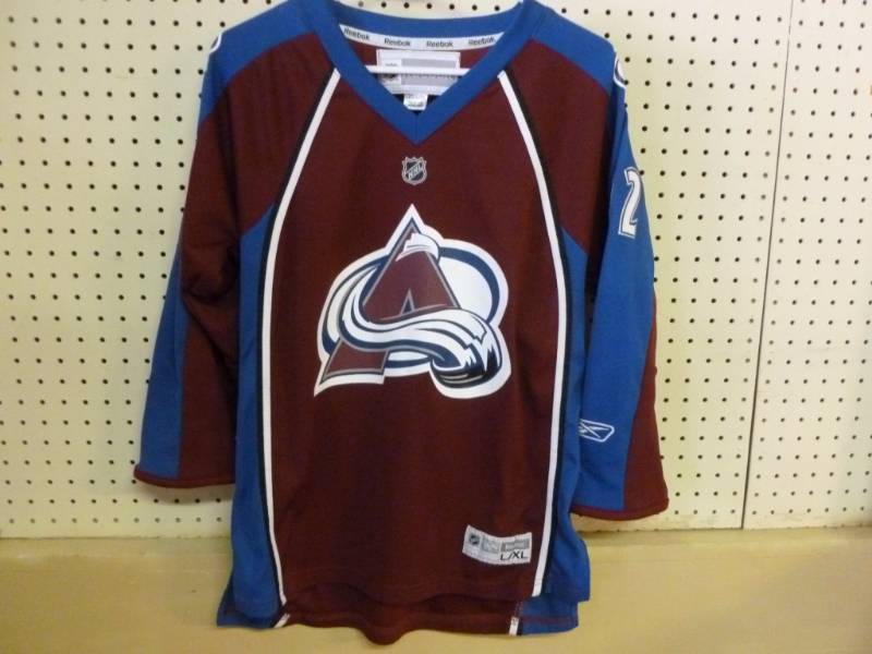 lot 123 image: Sports Jersey