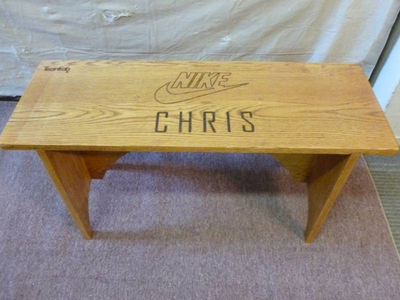 lot 149 image: Nike Bench
