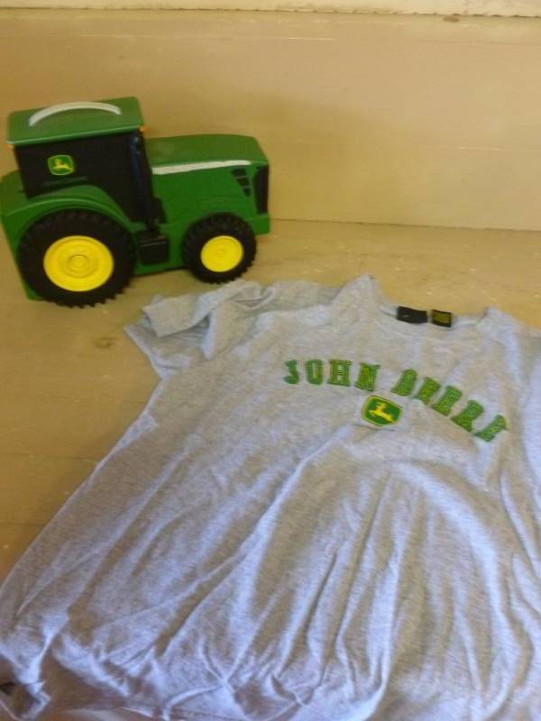 lot 183 image: Ertl - John Deere Tractor