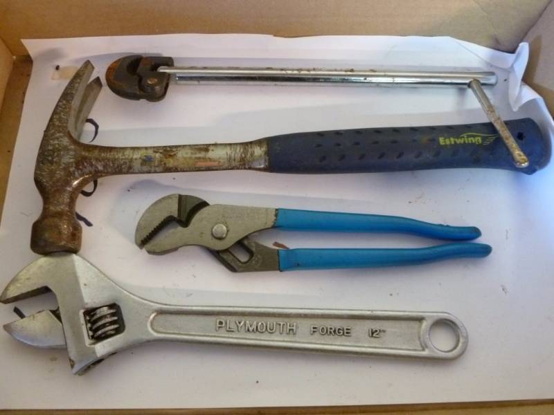 lot 196 image: Tools