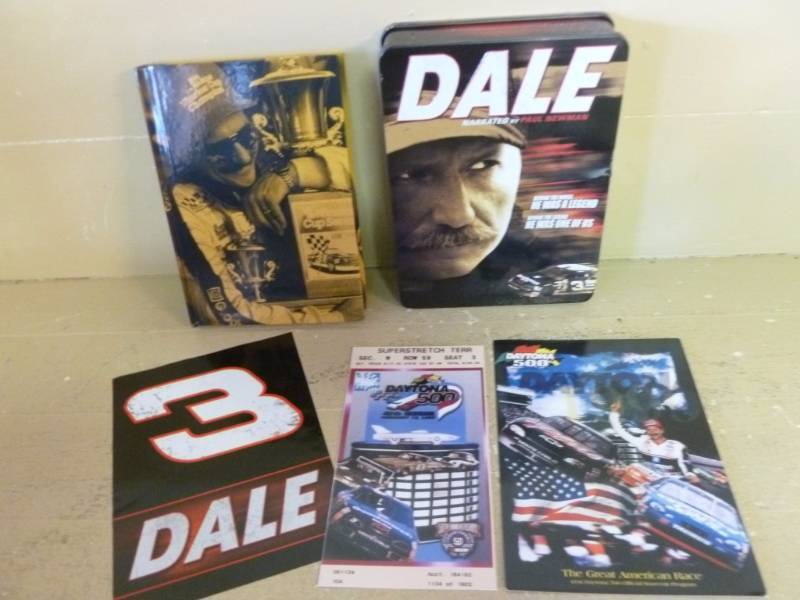 lot 211 image: Dale Earnhardt Collectible