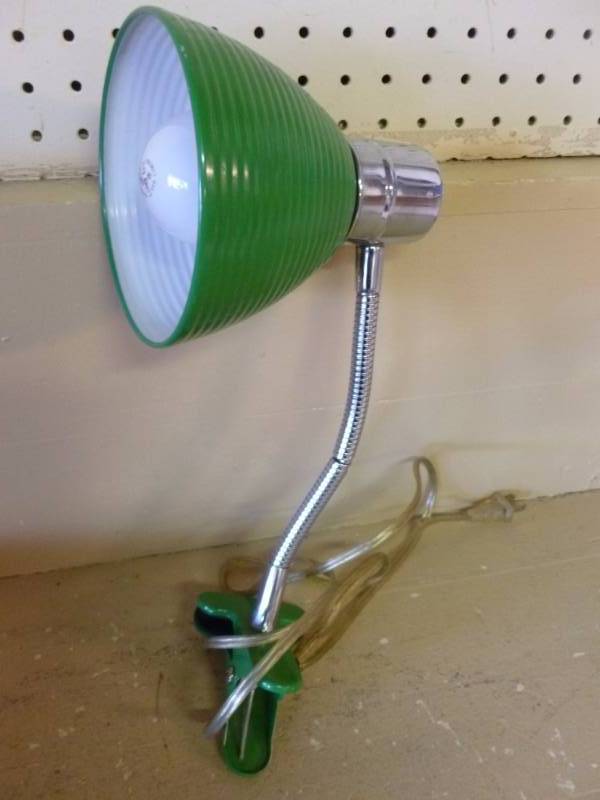 lot 215 image: Light
