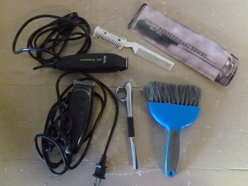 lot 219 image: Hair Clippers