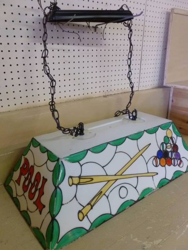 lot 237 image: Pool Light