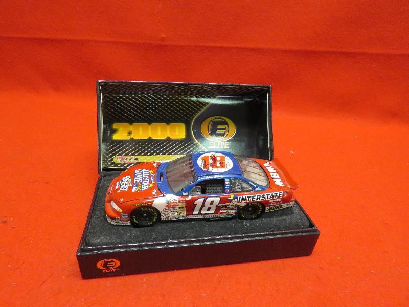 lot 416 image: #18 Bobby Labonte Autographed